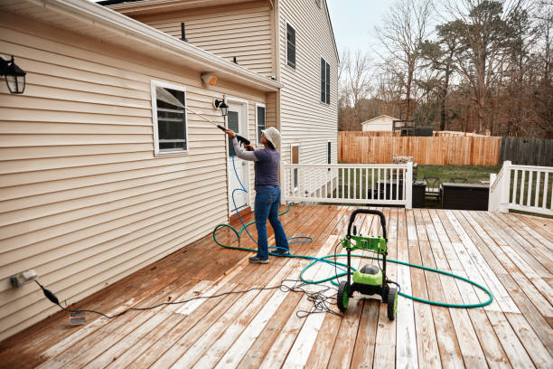 Why Choose Our Certified Pressure Washing Experts for Your Project Needs in Briar, TX?
