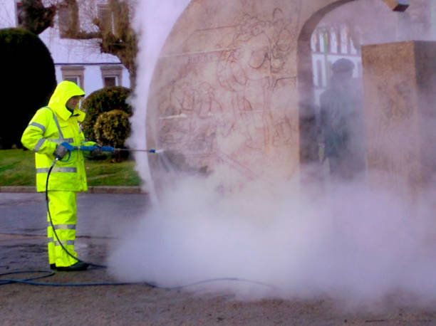Best House Pressure Washing  in Briar, TX